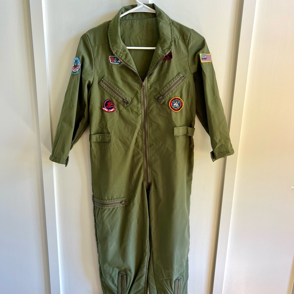 Boys Top Gun Green Flight Suit Fighter Pilot Halloween Costume | Size Medium